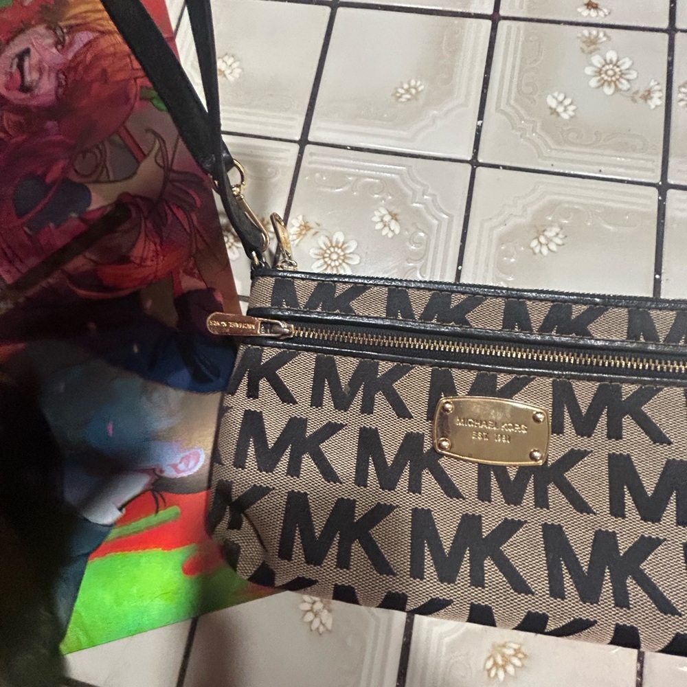 wallet - Picture 4 of 4